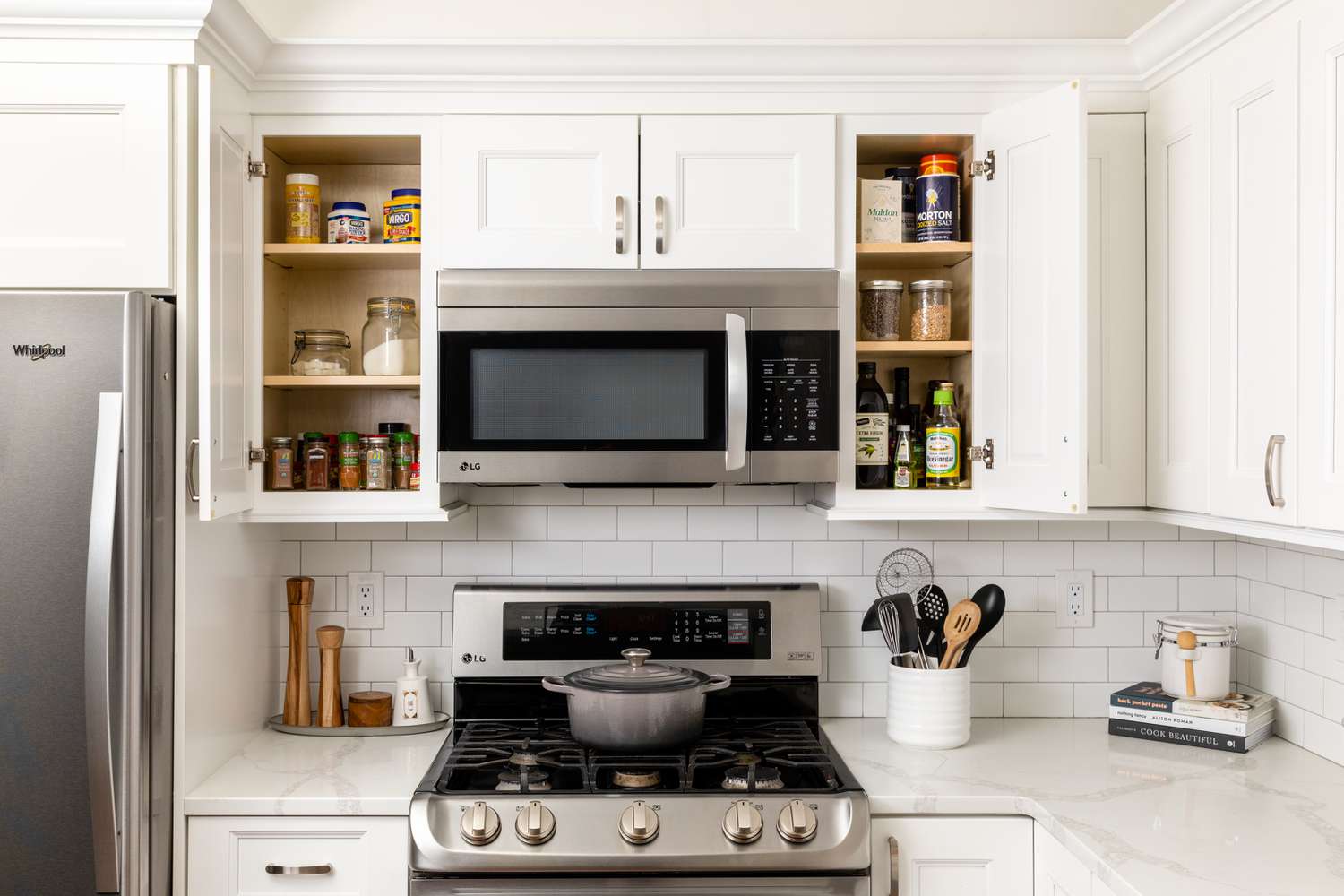 How to Organize a Small Kitchen